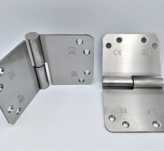 Tilt hinges